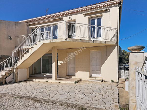 Ensemble immobilier Sanary Sur Mer 6 pièces - La Baou