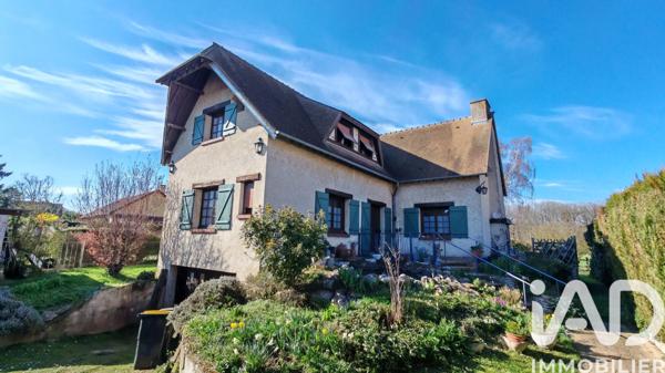 Maison à vendre 7 pièces 147 m² Bois-le-Roi
