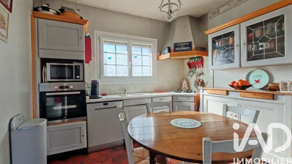 Maison à vendre 7 pièces 147 m² Bois-le-Roi