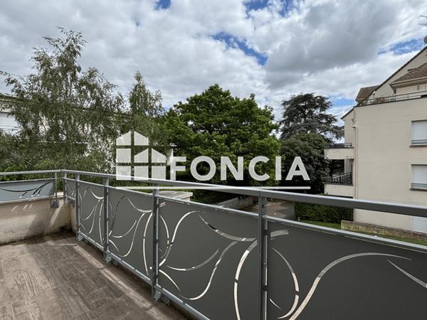 Location Appartement 3 pièces 60.17 m² - 4 B RUE DE LA REPUBLIQUE Mainvilliers 28300