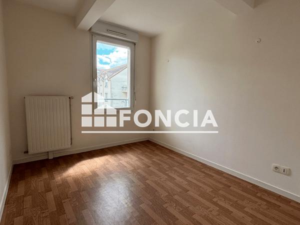 Location Appartement 3 pièces 60.17 m² - 4 B RUE DE LA REPUBLIQUE Mainvilliers 28300