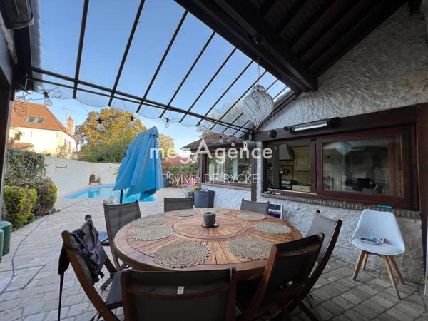 Maison à Paron, 89100 - 9 pièces 367m²