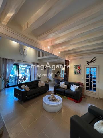 Maison à Paron, 89100 - 9 pièces 367m²