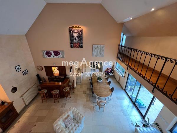 Maison à Paron, 89100 - 9 pièces 367m²
