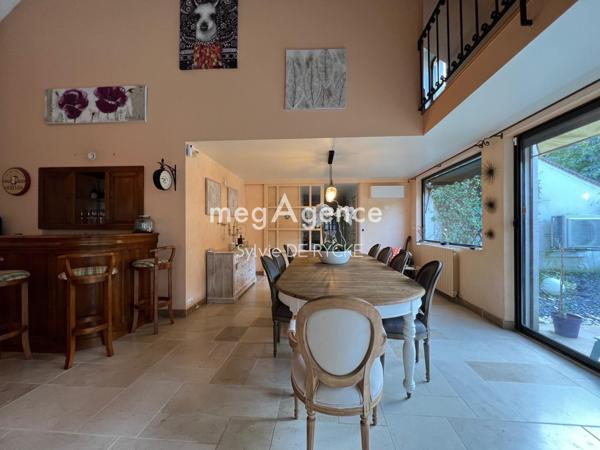 Maison à Paron, 89100 - 9 pièces 367m²