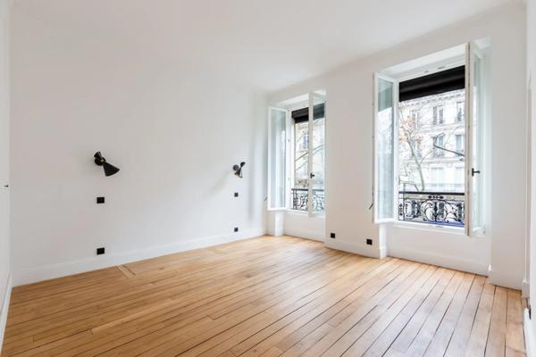 Appartement Paris 7e - TOUR-MAUBOURG