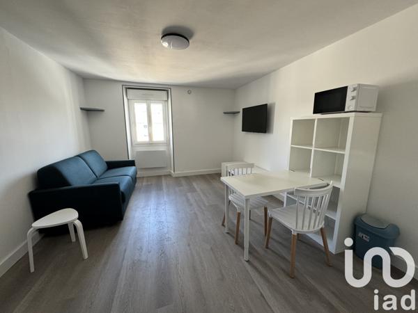 Location appartement 1 pièce 20 m² Angoulême
