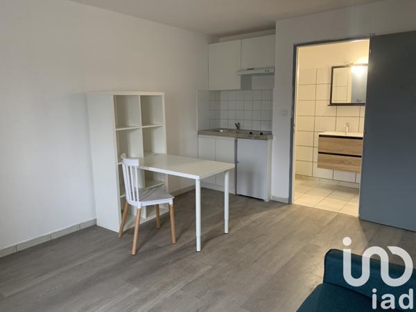 Location appartement 1 pièce 20 m² Angoulême