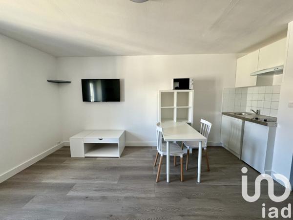 Location appartement 1 pièce 20 m² Angoulême