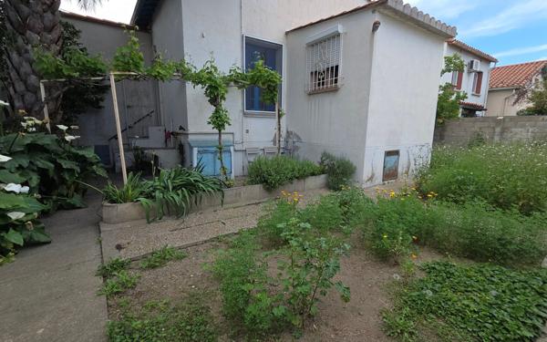 Maison à vendre    3 pièces • 75 m2 Perpignan