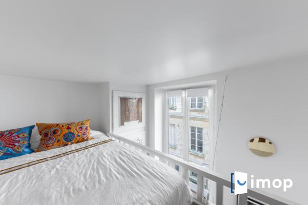 Idéalement placé. Ambiance contemporaine avec charme de l'ancien