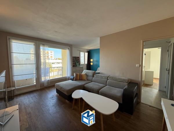 APPARTEMENT T4 - 2 CHAMBRES - PARKING - PROCHE COMMODITÉS