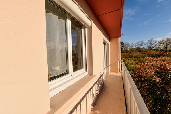 49100 ANGERS APPARTEMENT 3CH - BALCON - CAVE - 2 PARKING