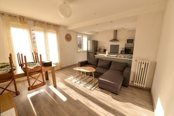 49100 ANGERS APPARTEMENT 3CH - BALCON - CAVE - 2 PARKING