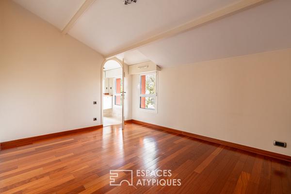 Villa d’architecte avec vie de plain pied proche du bourg