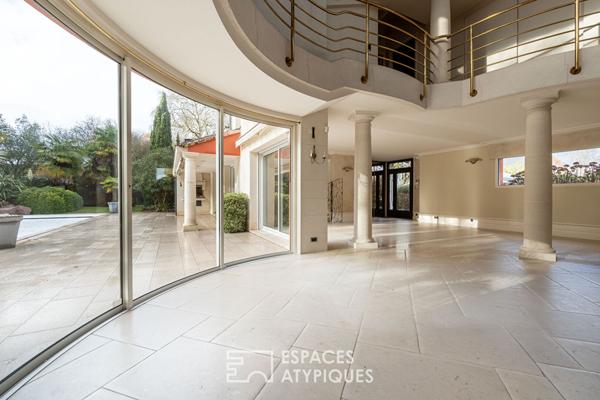 Villa d’architecte avec vie de plain pied proche du bourg