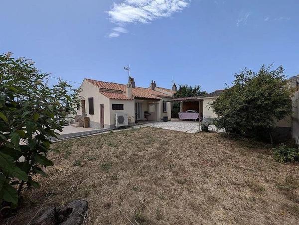 Vente                                                      Maison
                        
                     5 pièces                      108 m2                     à Port-de-Bouc