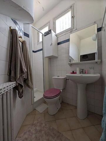 Vente                                                      Maison
                        
                     5 pièces                      108 m2                     à Port-de-Bouc
