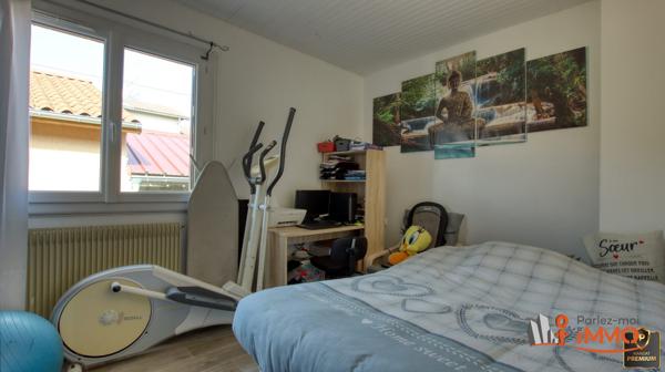 Corps de ferme avec 10000m² de terrain