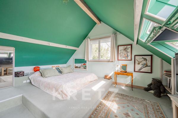 Propriété avec jardin et terrasse avec vue sur la Tour Eiffel