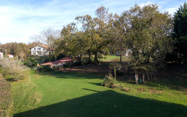 Terrain à vendre    Saint-Pée-sur-Nivelle