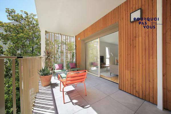 T4 récent avec terrasse