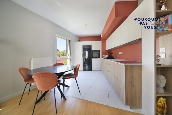 T4 récent avec terrasse