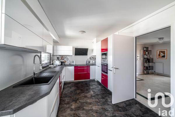 Appartement à vendre 7 pièces 239 m² Suresnes