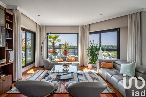 Appartement à vendre 7 pièces 239 m² Suresnes