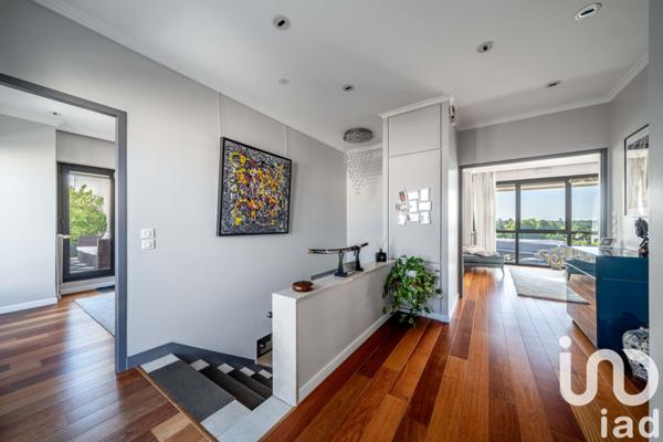 Appartement à vendre 7 pièces 239 m² Suresnes
