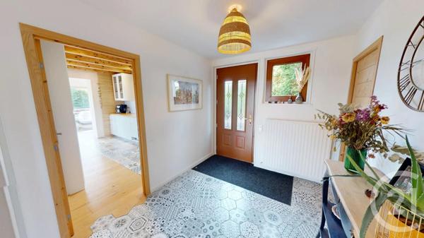 Maison à vendre  7 pièces - 204,40 m2 LES FINS - 25