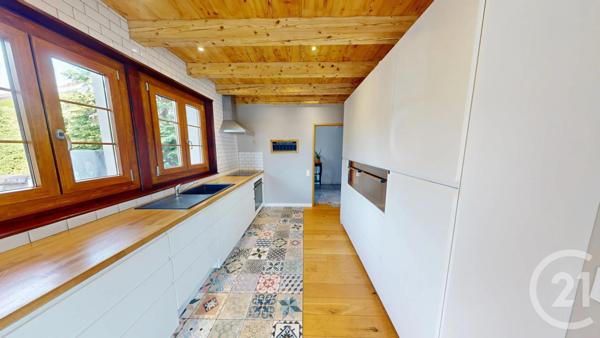 Maison à vendre  7 pièces - 204,40 m2 LES FINS - 25