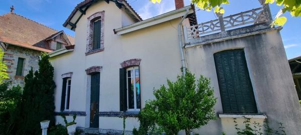Maison 103 740 € Évaux-les-Bains 7 p 123 m² DPE G