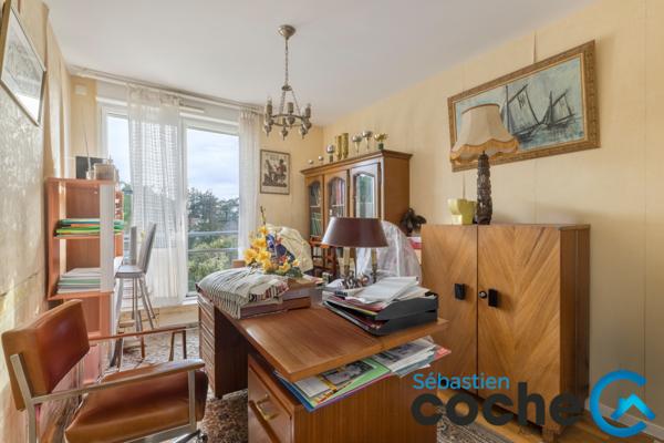 Charbonnières-les-Bains (69260) CHARBONNIÈRES - Rooftop 143m² avec solarium de 100 m²