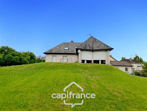 Maison à vendre 7 pièces BESSE SUR BRAYE (72)  -  terrain de 4035 m²  -