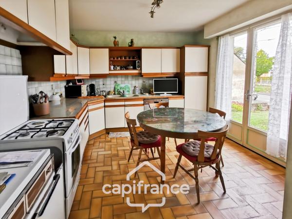 Maison à vendre 7 pièces BESSE SUR BRAYE (72)  -  terrain de 4035 m²  -