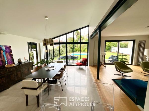 Villa des années 50, entièrement revisitée par architecte