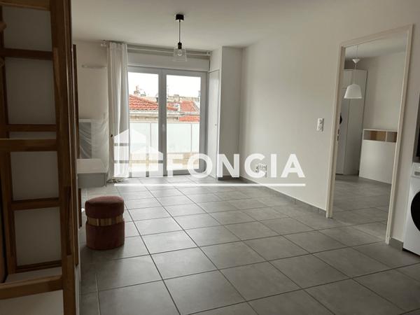Location Appartement 2 pièces 37.89 m² - 2 AVENUE DU GENERAL DE GAULLE Perpignan 66000