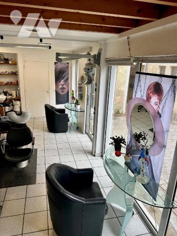 A VENDRE QUIMPER IMMEUBLE MIXTE COMMERCE & HABITATION
