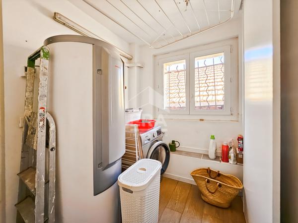 EXCLUSIVITE - SEPTÈMES-LES-VALLONS ? Haut de villa T5  d'environ 113m2