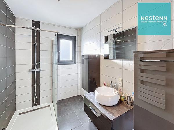 MONTBRISON (42600) - Maison rénovée 155 m² environ - 4 chambres -