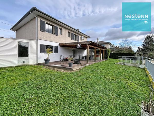 MONTBRISON (42600) - Maison rénovée 155 m² environ - 4 chambres -