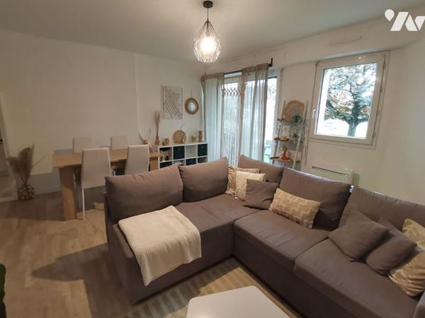 PACE - Appartement T2 de 43 m² et place de stationnement privative