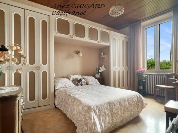 ANNECY (74) - MAISON DES ANNEES 30 FACE AU LAC D'ANNECY