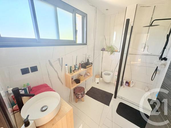 Maison à vendre  5 pièces - 149,61 m 2   NIMES  - 30
