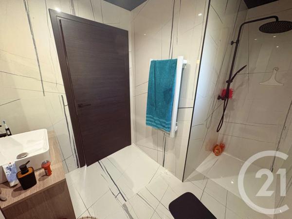 Maison à vendre  5 pièces - 149,61 m 2   NIMES  - 30
