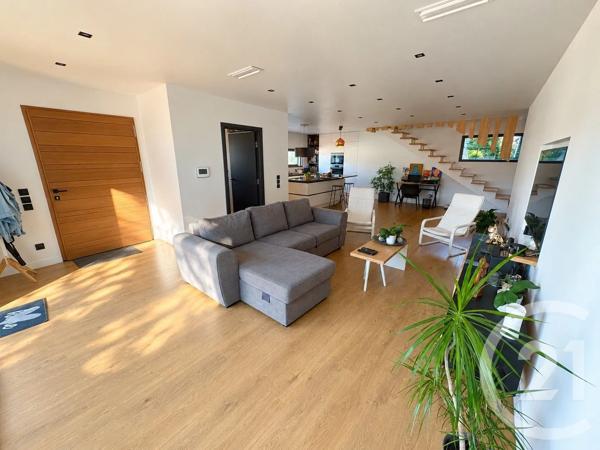 Maison à vendre  5 pièces - 149,61 m 2   NIMES  - 30