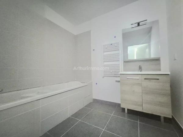 Location Appartement 3 pièces 62 m2 à Draguignan