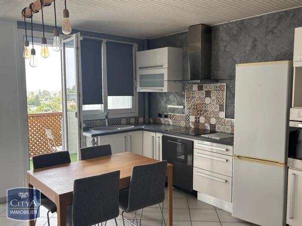 Appartement à louer 3 pièces 63.65m² Frontignan (34110)