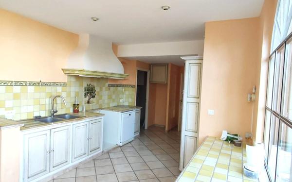 Maison à vendre    5 pièces •  Narbonne